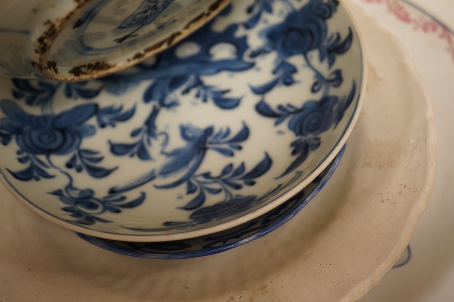 A quantity of various Chinese and Japanese dishes and plates, 18th century and later, largest plates 26cm diameter. Condition - varies